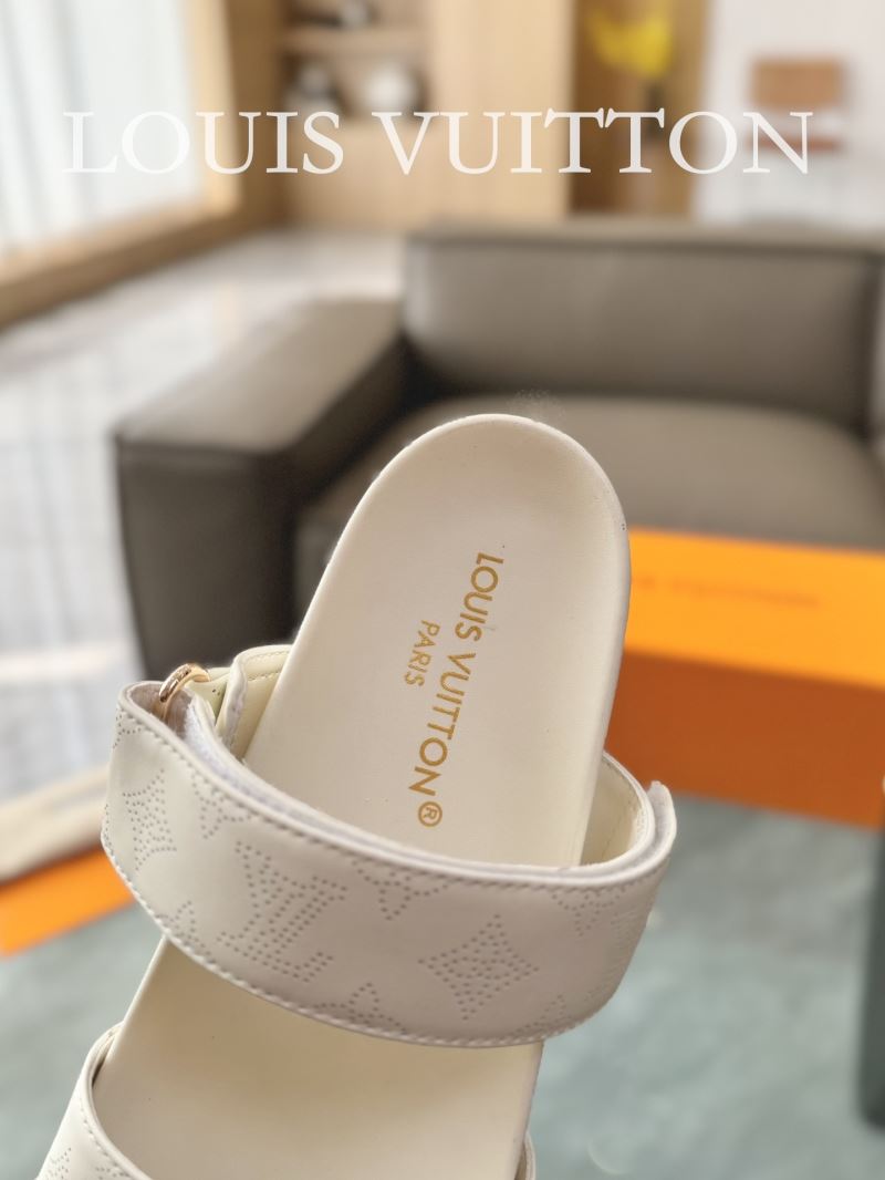 Louis Vuitton Slippers